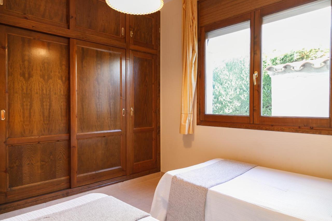 Uhc Bosque II Family Complex Villa Hospitalet De L'Infant Kültér fotó
