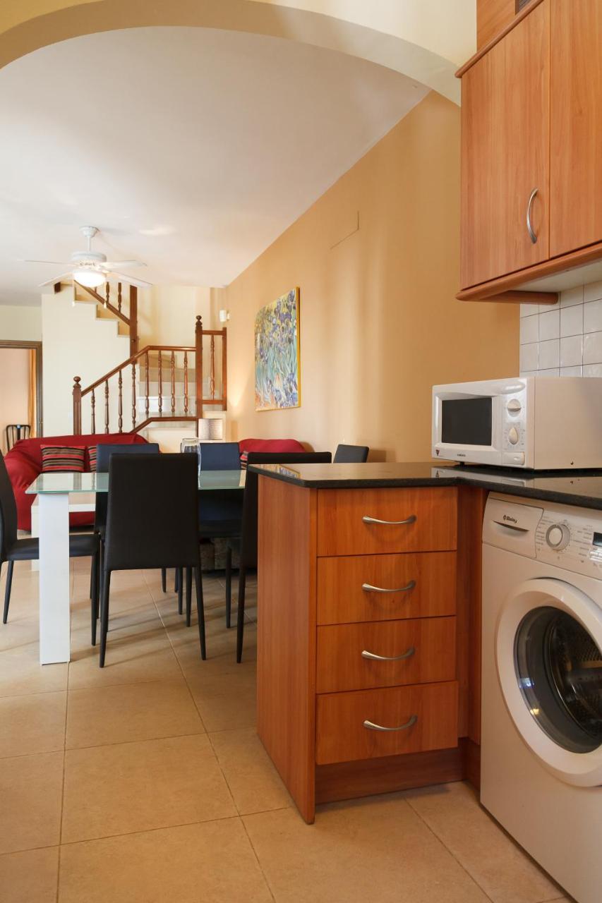 Uhc Bosque II Family Complex Villa Hospitalet De L'Infant Kültér fotó